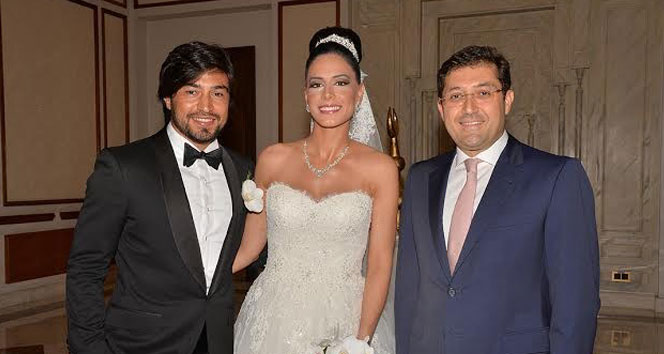 Ünlü futbolcu İbrahim Toraman dünya evine girdi