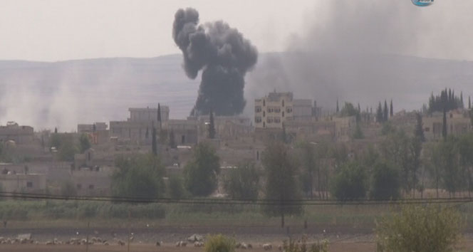 Kobani`de bombalar böyle patladı