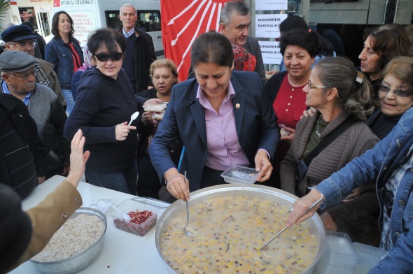 Kerbela mateminde gözyaşları sel oldu