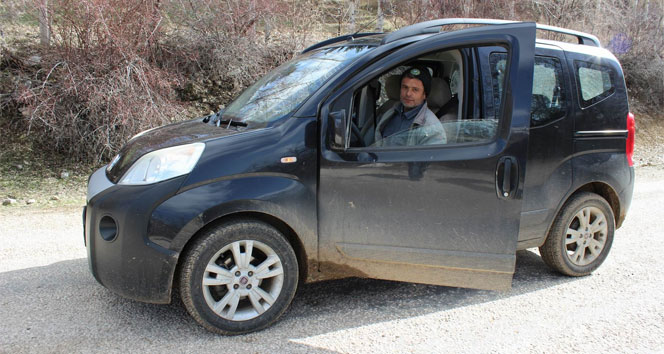 Bu yolda araçlar kendi kendine hareket ediyor Afyonkarahisar,araçlar,hareket,yol