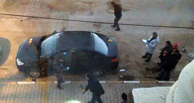Reyhanlı'da otomobilin altından iki bomba düzeneği çıktı otomobilin altında bomba