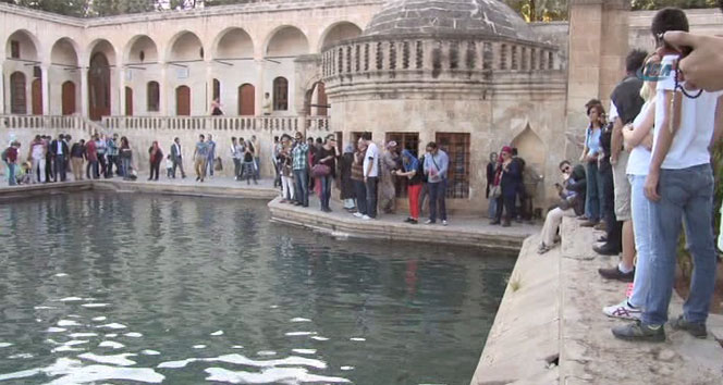 Sınırdaki savaş turizmi etkilemedi