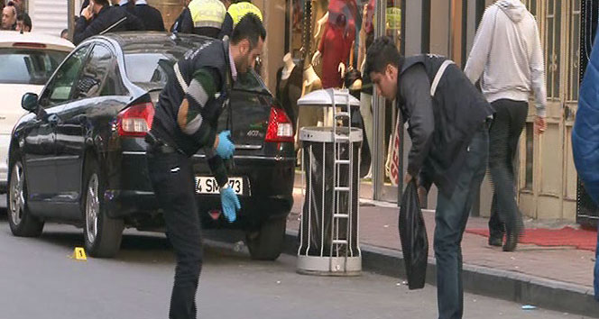 Fatih'te polise satırlı saldırı!