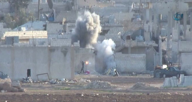 Kobani'de çatışmalar ilk kez bu kadar net görüntülendi