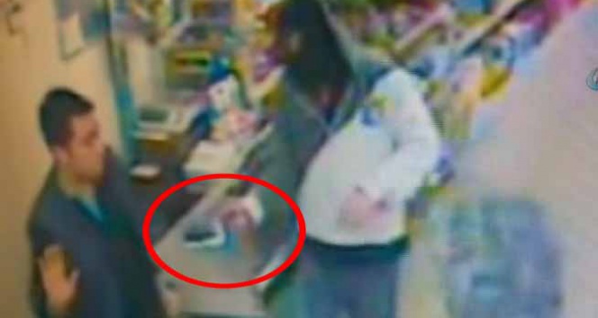 Satırlı soyguncular böyle görüntülendi!