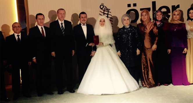 Cumhurbaşkanı Erdoğan nikah şahidi oldu cumhurbaşkanı erdoğan,Emrullah İşler,nikah şahidi