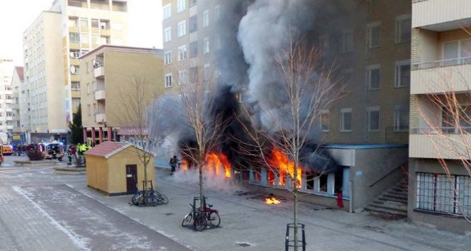 İsveç’te cami yakıldı: 3 yaralı Eskilstuna,İsveç,İsveçte cami yaktılar,Nyfors