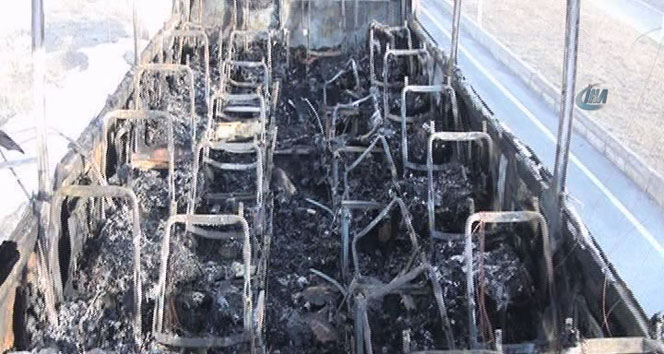 Seyir halindeki yolcu otobüsü yandı ordu,yangın,yolcu otobüsü
