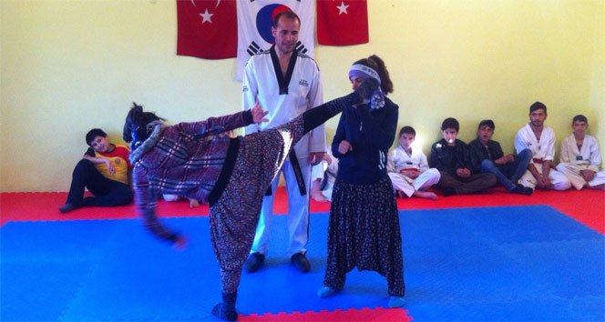 Şalvarlı tekvandocular başarılara imza atıyor&nbsp;Malatya,şalvarlı tekvandocular