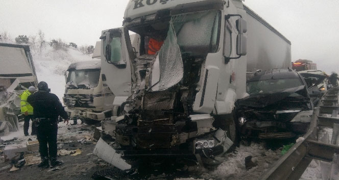 Araçlar kağıt parçasına döndü&nbsp;tem facia,tem kaza,tem otoyolu