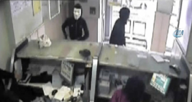 Diyarbakır'da silahlı PTT soygunu kamerada diyarbakır,PTT
