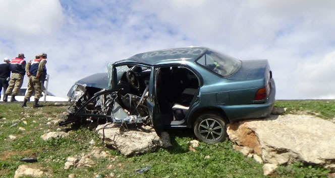 Faciayı kayalar önledi: 9 yaralı şanlıurfa kaza