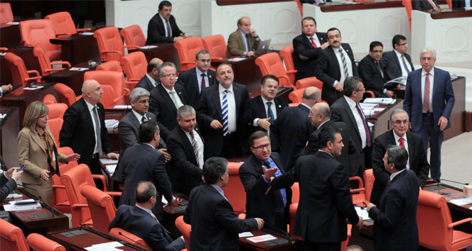 Lütfü Türkkan’a Meclis'ten çıkartma cezası Lütfü Türkkan,meclis genel kurulu