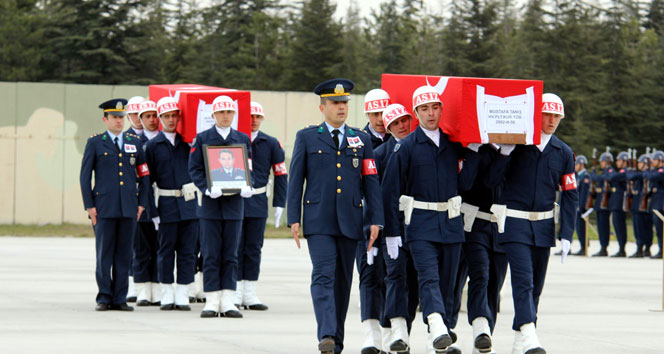 Şehit pilotlara veda&nbsp;Konya,şehit pilotlar,uçak düşmesi