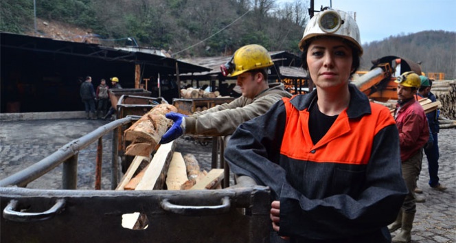 Kadınlar Günü'nü yerin metrelerce altında kutladı&nbsp;8 Mart Dünya Emekçi Kadınlar günü,mühendis,Zonguldak